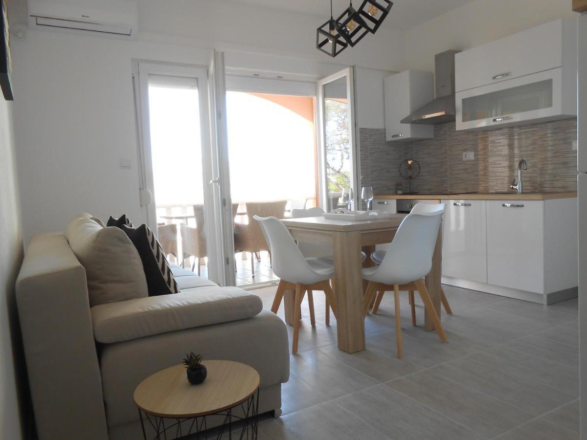 Apartments With A Parking Space Okrug Gornji, Ciovo - 13859 Трогір Екстер'єр фото