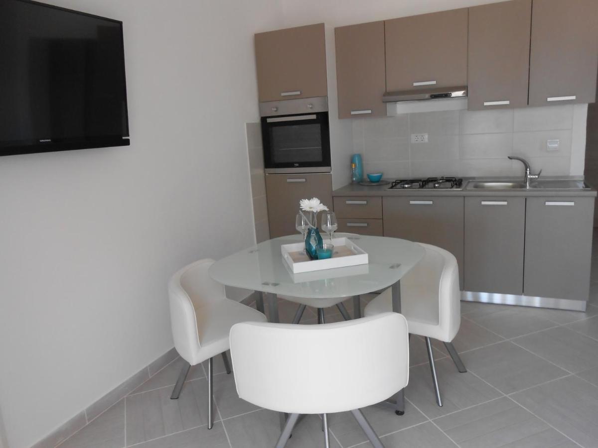 Apartments With A Parking Space Okrug Gornji, Ciovo - 13859 Трогір Екстер'єр фото